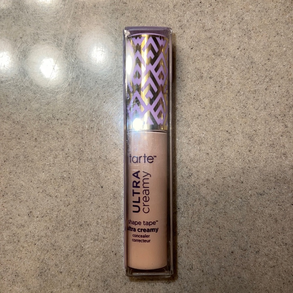 Tarte Shape Tape Ultra Creamy concealer